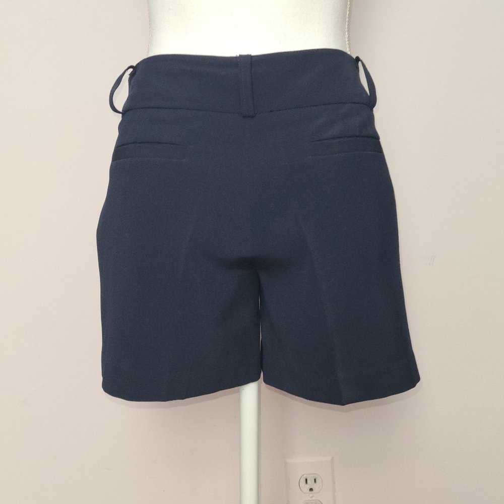 Cache navy shorts - Picture 3 of 6